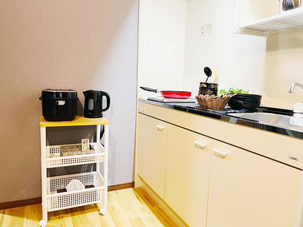 Namba Shinsaibashi 10 Mins Reiko Guest House Osaka Eksteriør billede